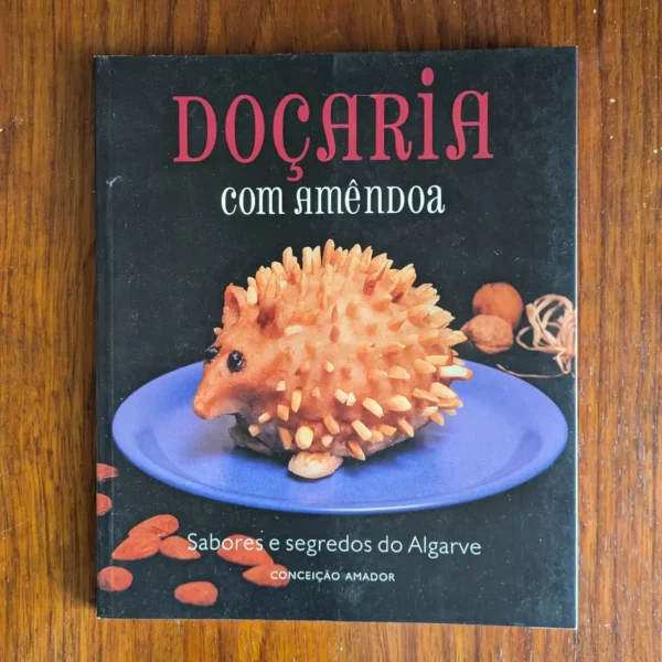 Livro Doçaria com Amêndoa